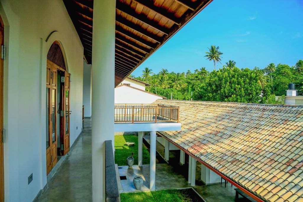 Villa Océane Mirissa Exterior foto